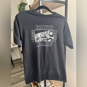 Men’s obey shirt